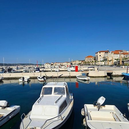 Apartment Blanca With Jacuzzi,Terase And Private Parking Kaštela Eksteriør bilde